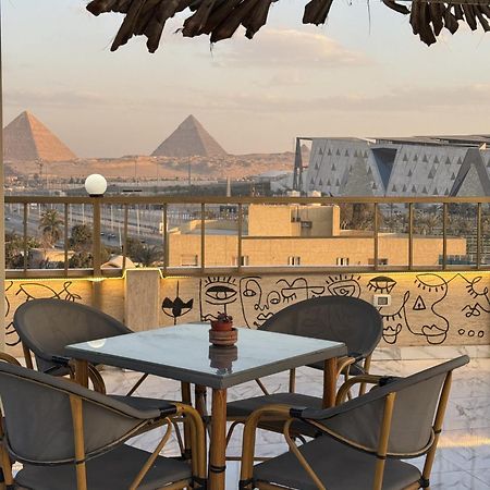 Topview Pyramids And Museum Nazlat as Sammān Exteriér fotografie